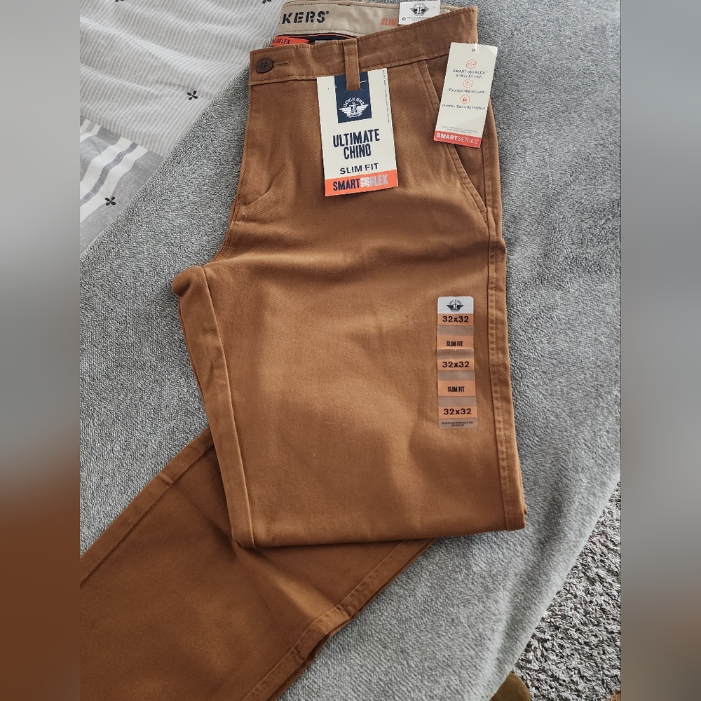Dockers Ultimate Chinos Slim Fit- Mens